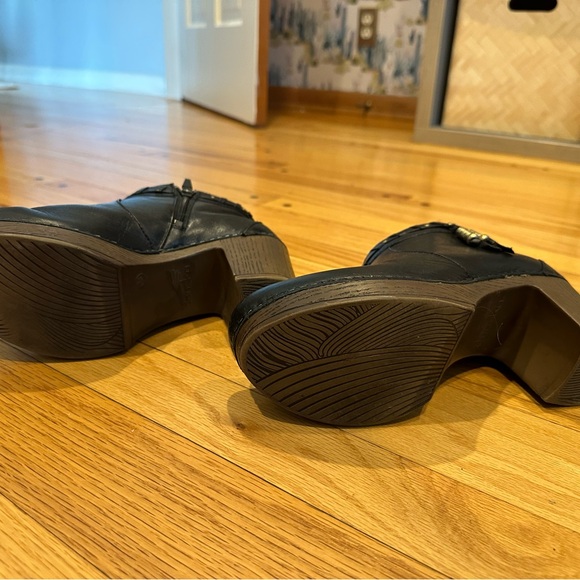 Dansko Dabney Ankle Boots - Picture 5 of 6